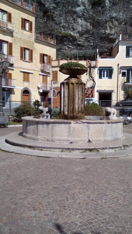 Casa Vacanze Nonno Aldo Minori Exterior foto